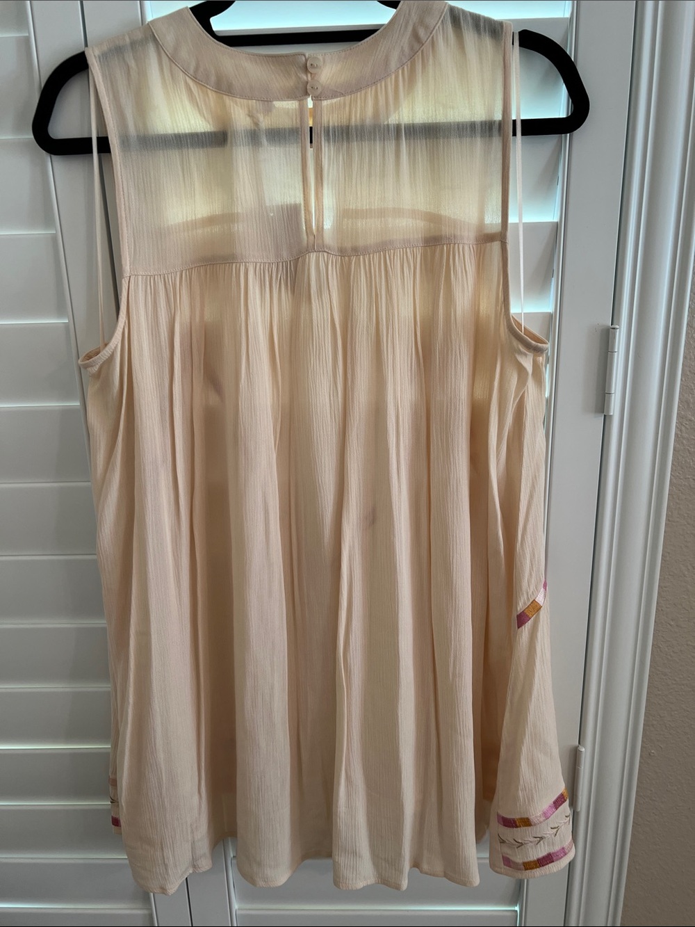 Lauren Conrad Baja Bazaar Top - Picture 2 of 5